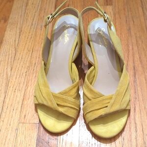 Seychelles Yellow Block Heel Sandals Size 7.5